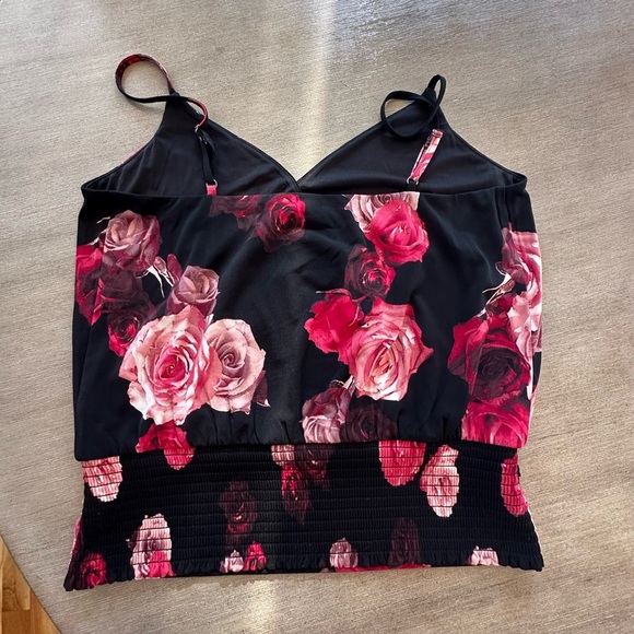 White House Black Market Black and Pink Floral Camisole - Picture 5 of 9